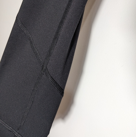 Lululemon Pace Rival High-Rise Crop 22" | Black | Size 4 - Picture 10 of 14